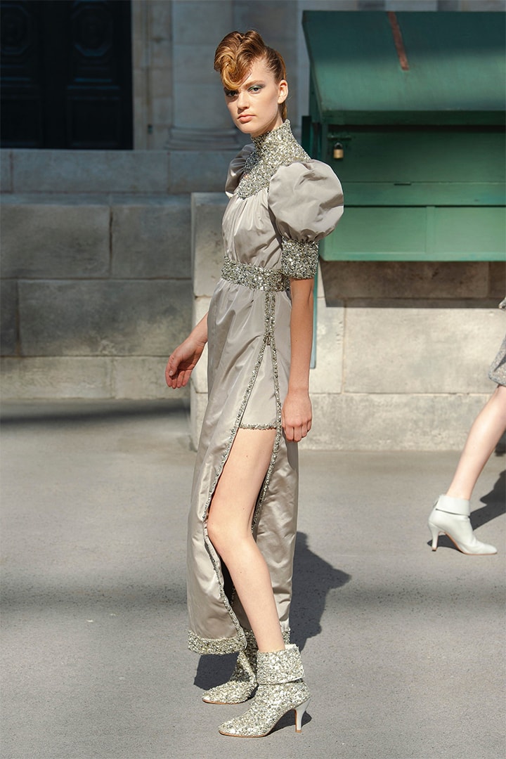 Chanel fall-2018-couture runway