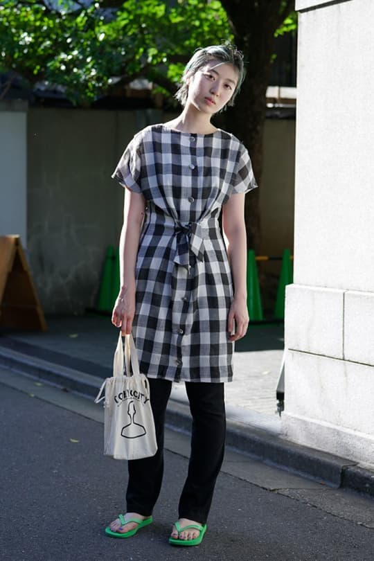 Japan street snaps summer shoes street style