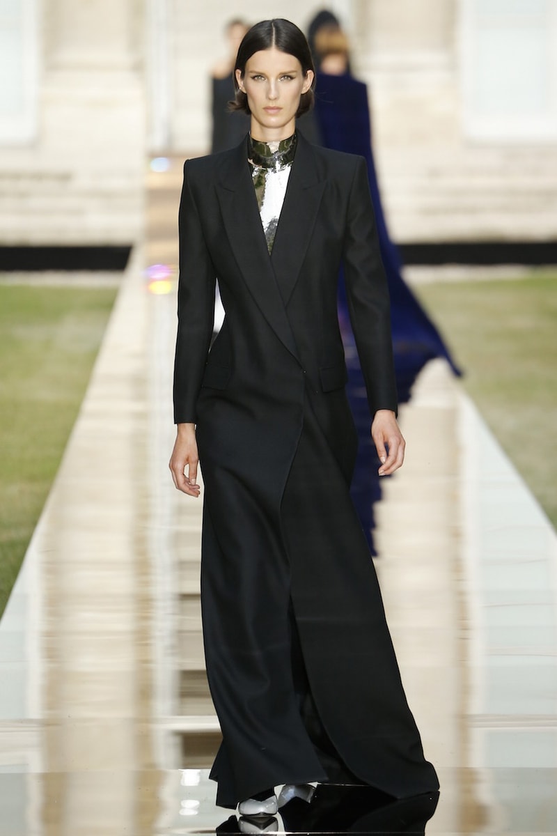 Givenchy Audrey Hepburn 2018 fall haute couture runway LBD