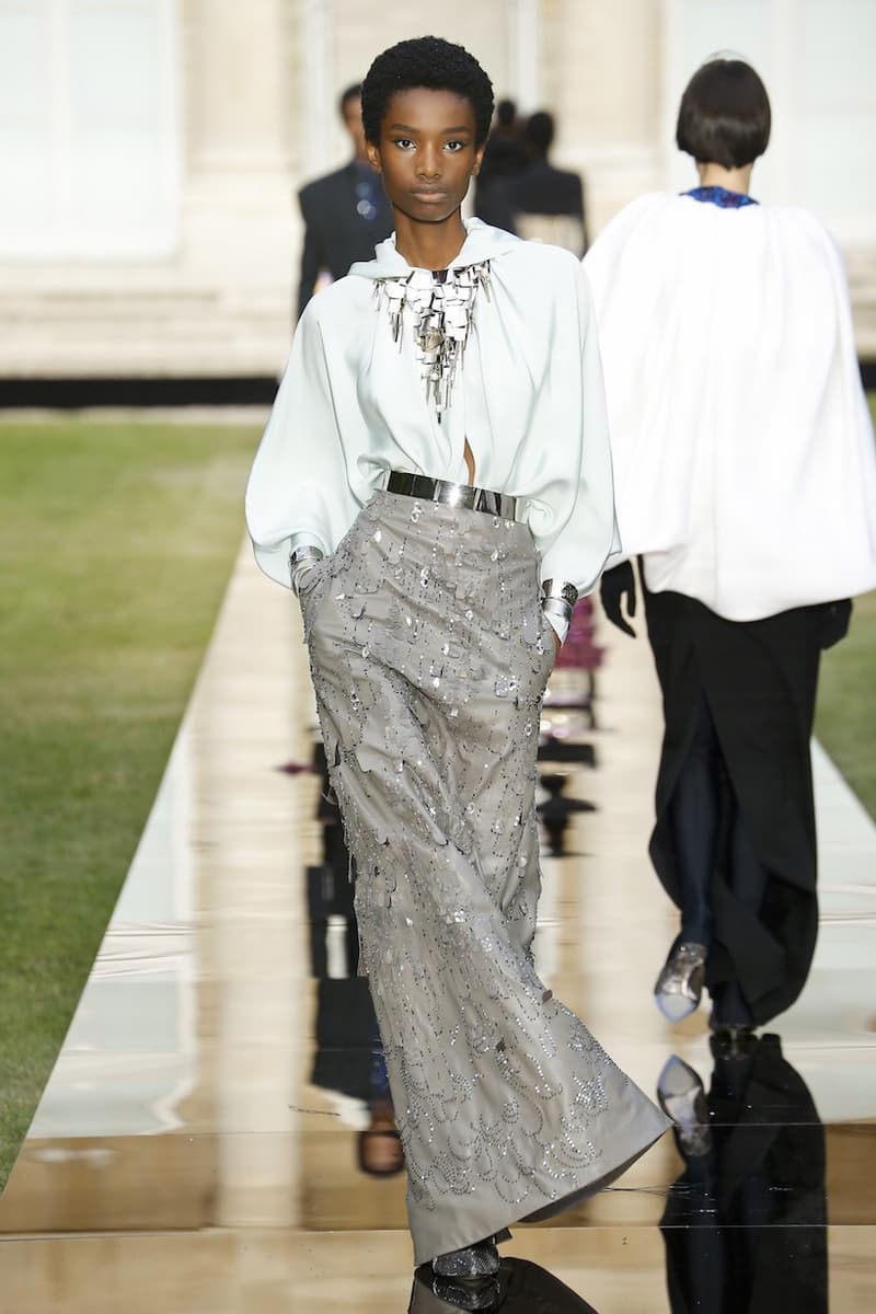 Givenchy Audrey Hepburn 2018 fall haute couture runway LBD