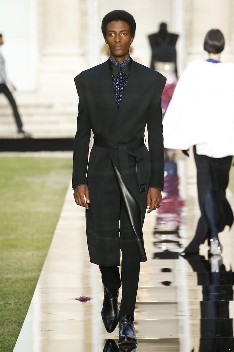 Givenchy Audrey Hepburn 2018 fall haute couture runway LBD