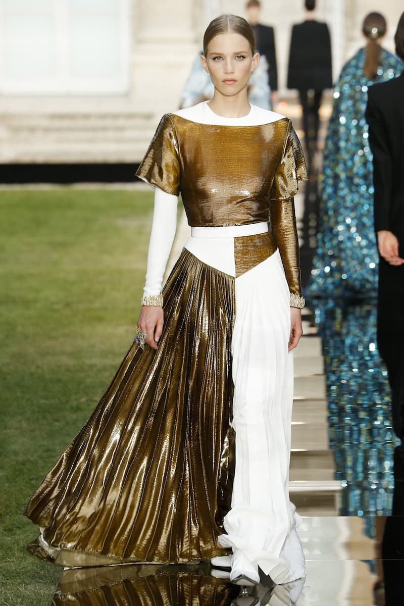 Givenchy Audrey Hepburn 2018 fall haute couture runway LBD