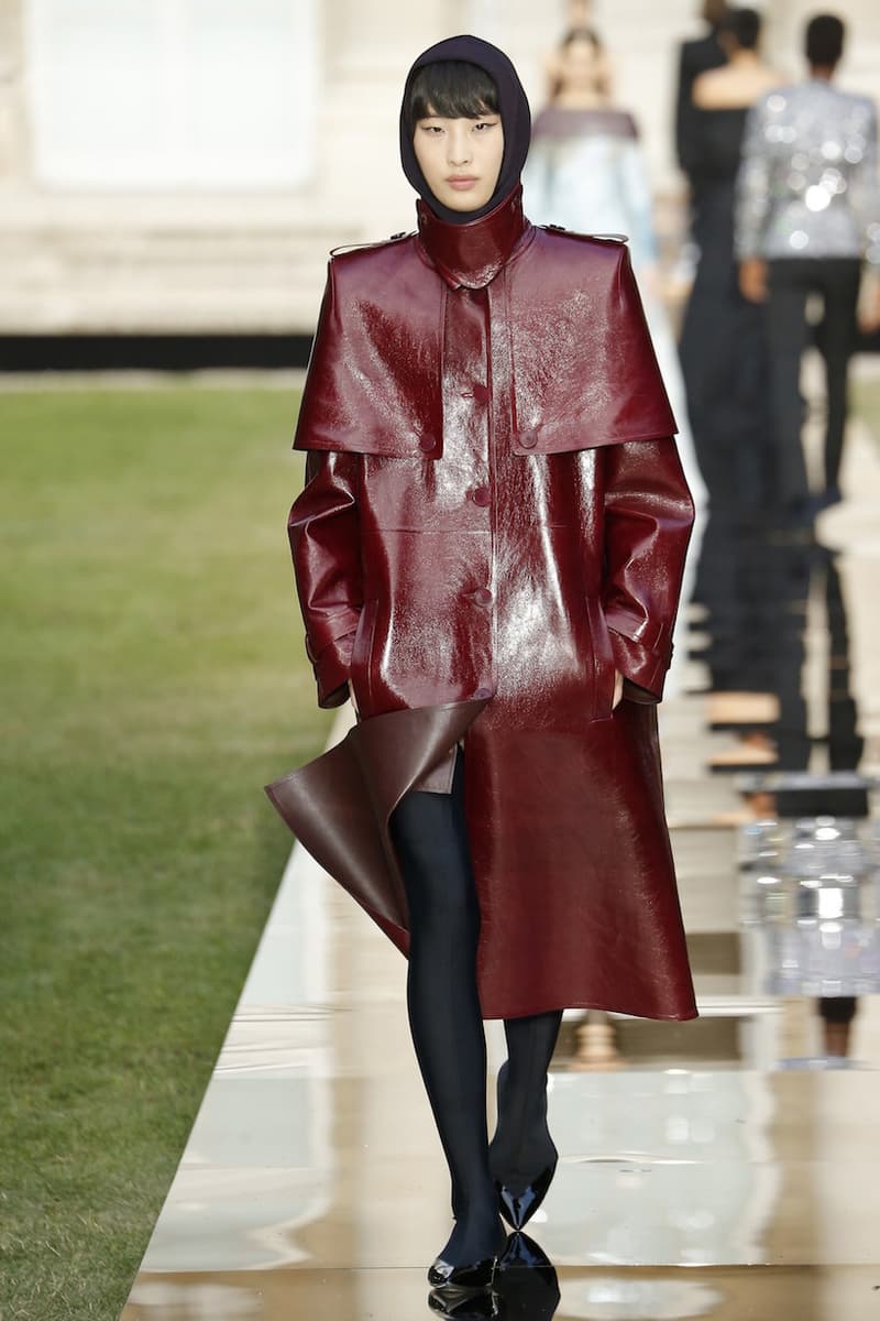 Givenchy Audrey Hepburn 2018 fall haute couture runway LBD