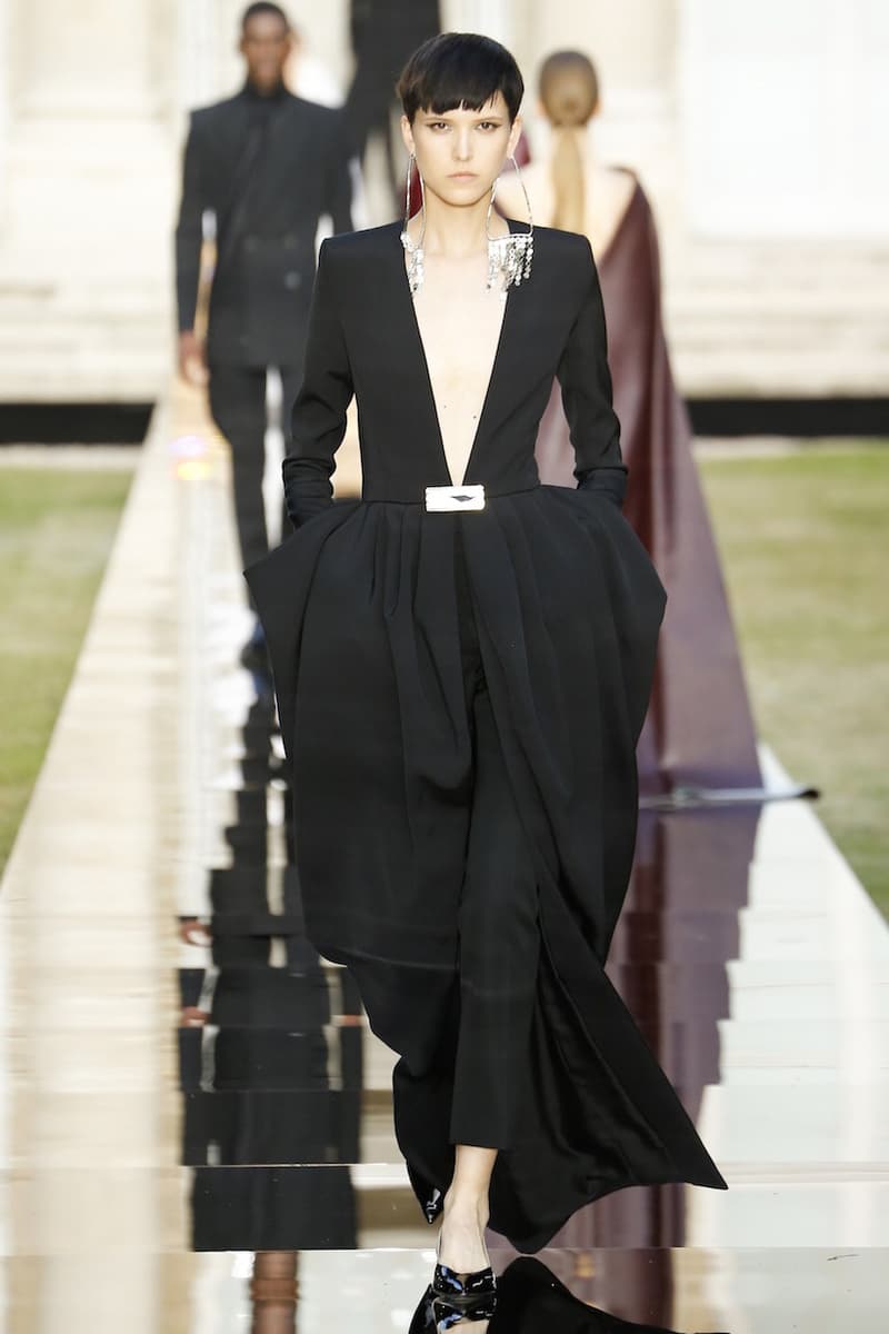 Givenchy Audrey Hepburn 2018 fall haute couture runway LBD