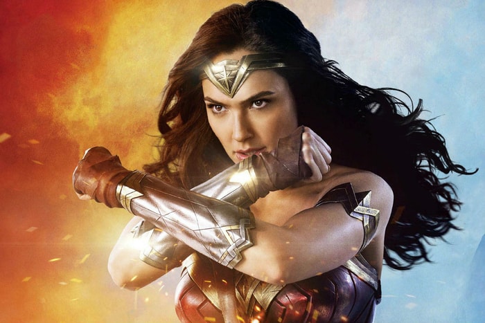 《Wonder Woman》續集片段曝光:Gal Gadot 英勇擊退壞蛋、拯救小女孩!