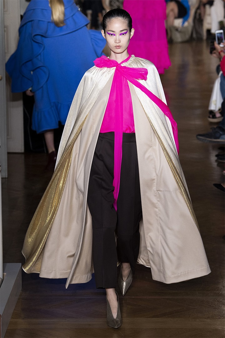 Valentino fall-2018-couture runway PFW