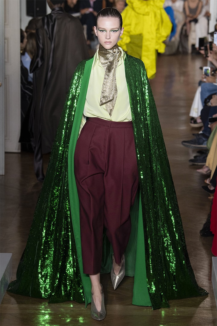 Valentino fall-2018-couture runway PFW