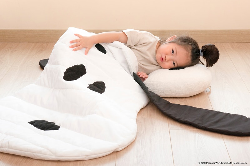 chill as snoopy popup store