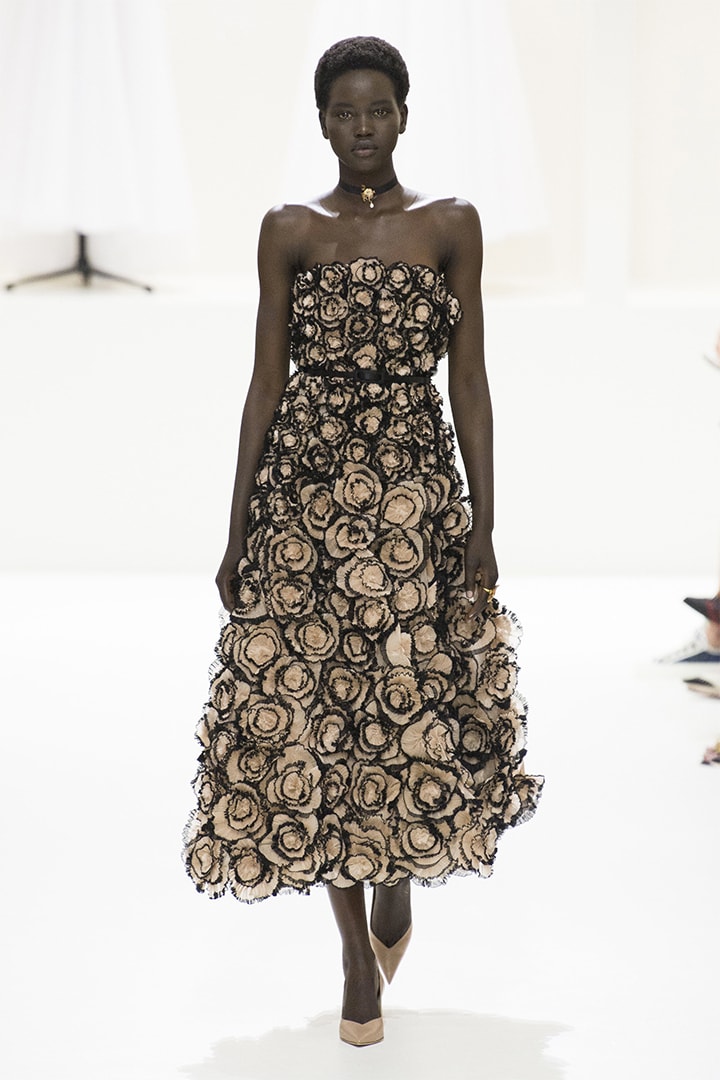 christian-dior fall-2018-couture runway