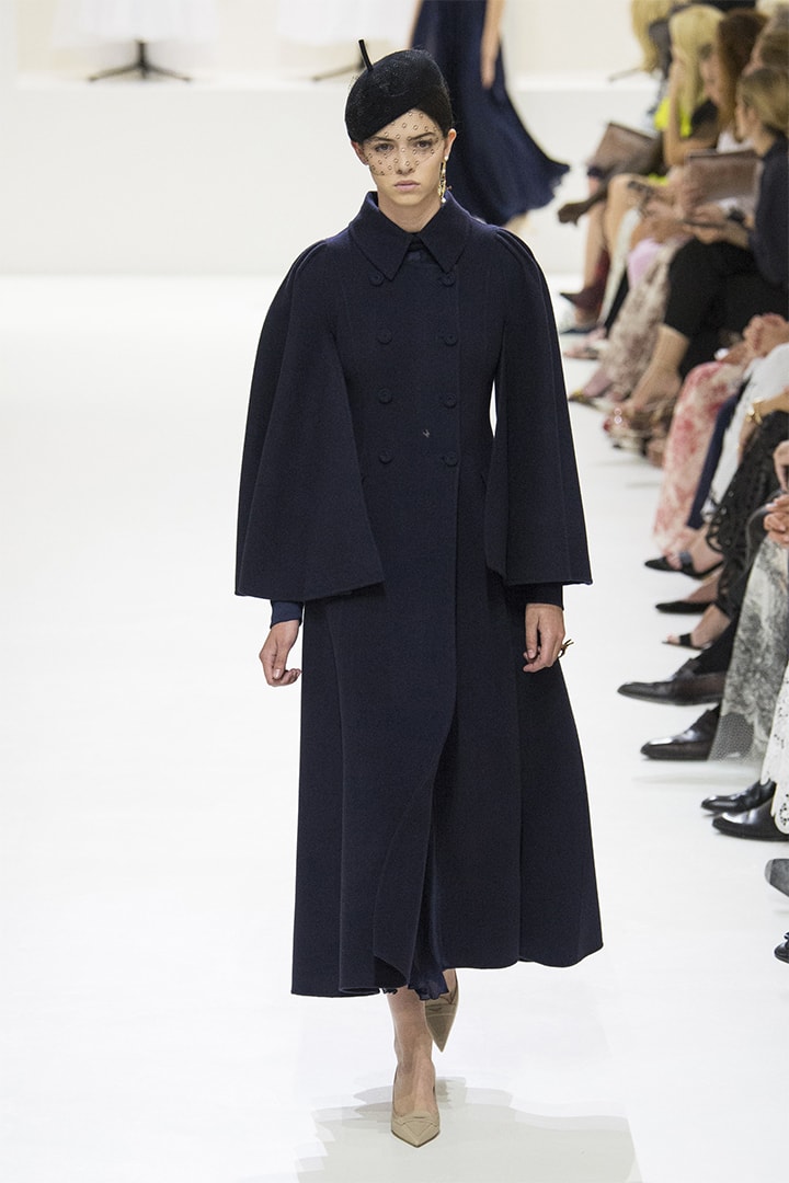 christian-dior fall-2018-couture runway