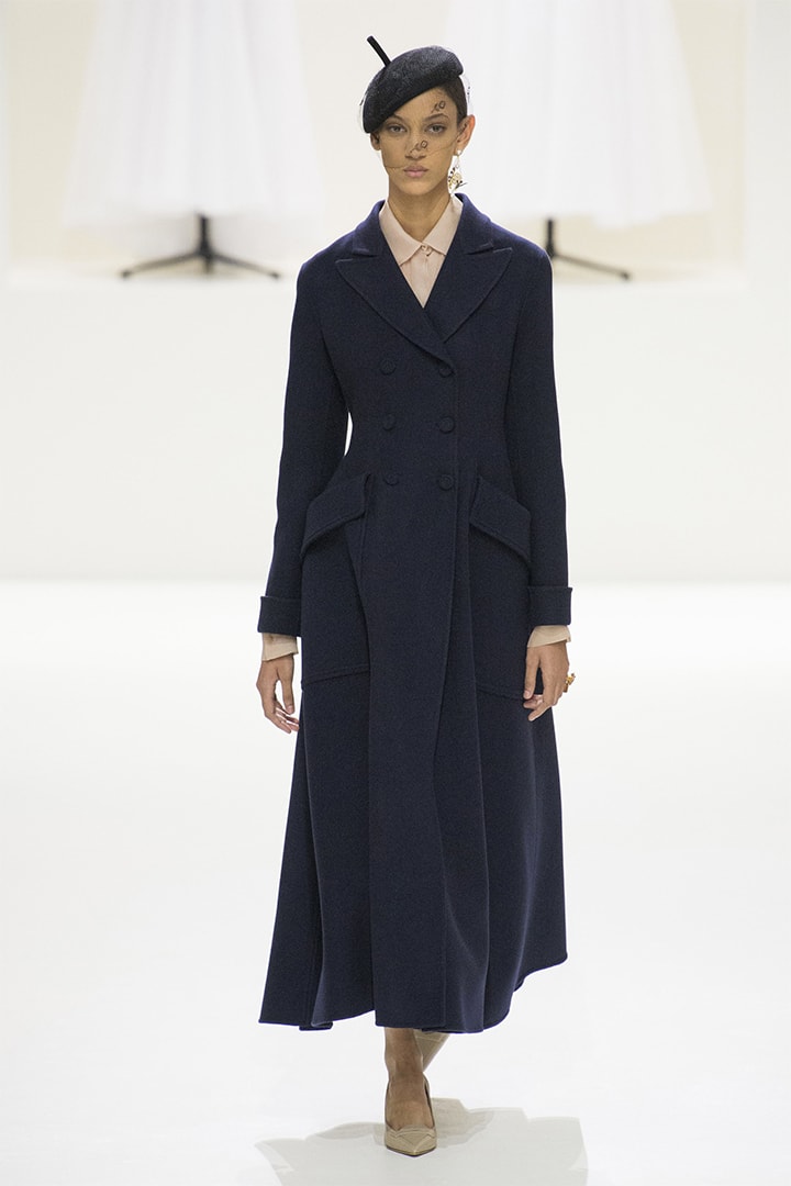 christian-dior fall-2018-couture runway
