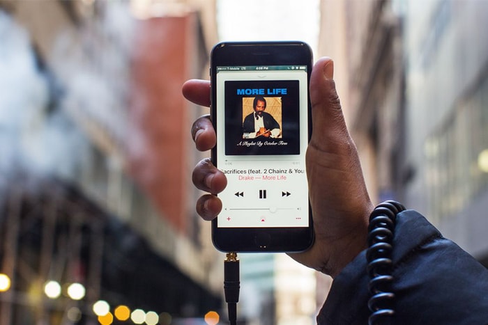 擊敗多位歌手,成為 Apple Music 首位點擊超越 100 億次的竟然是他!