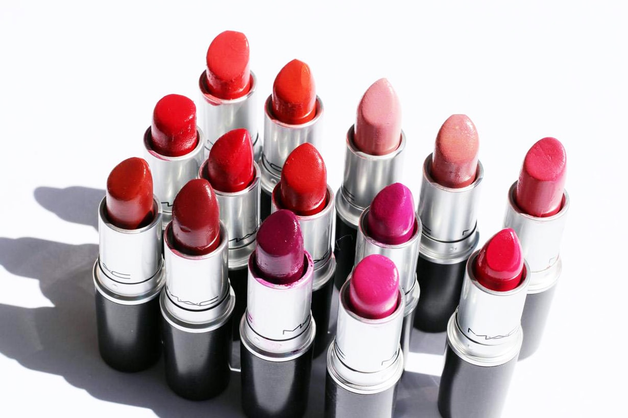 M.A.C matte lipstick chili best seller in asia Suzy korean celebrity lipstick colour