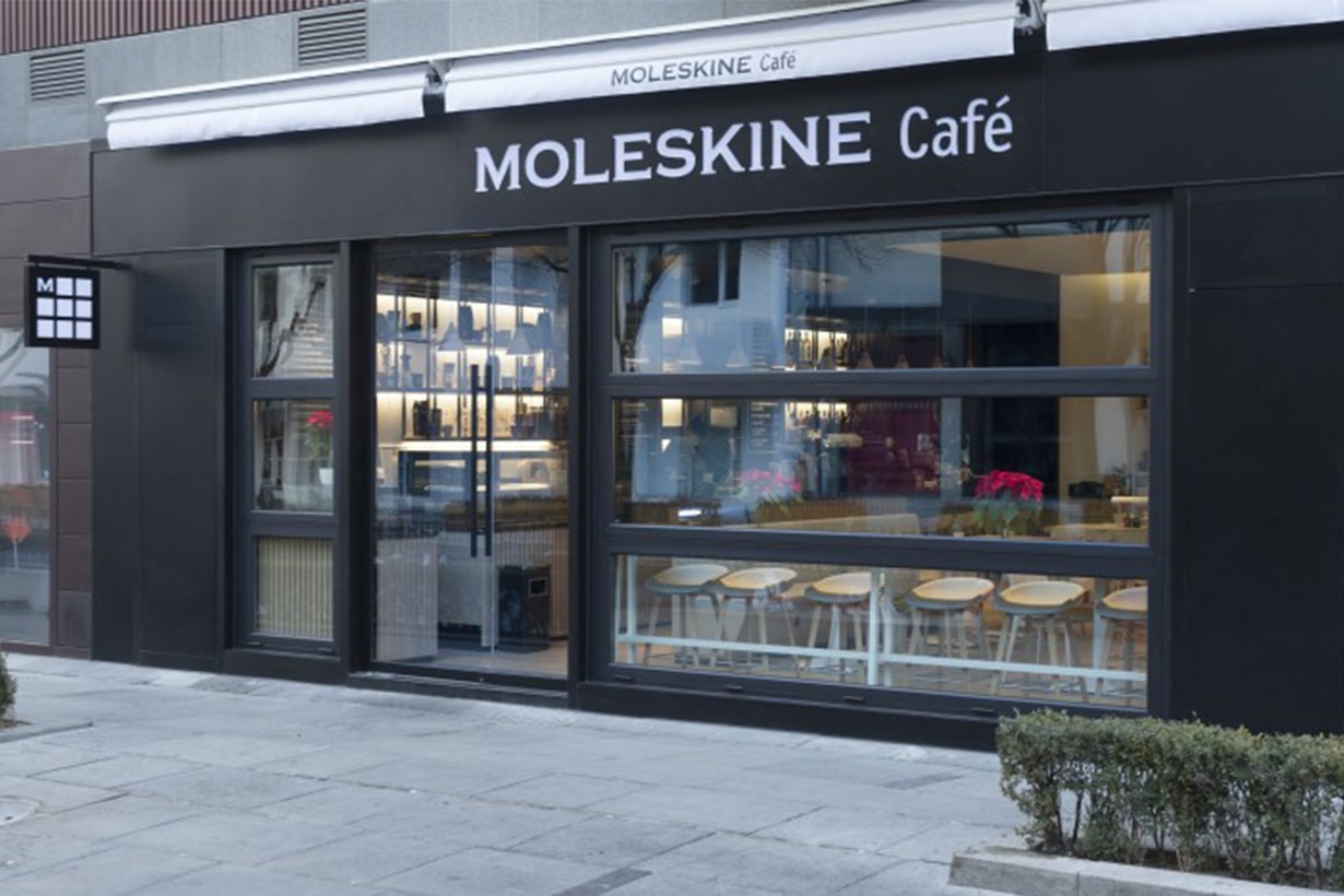 moleskine cafe