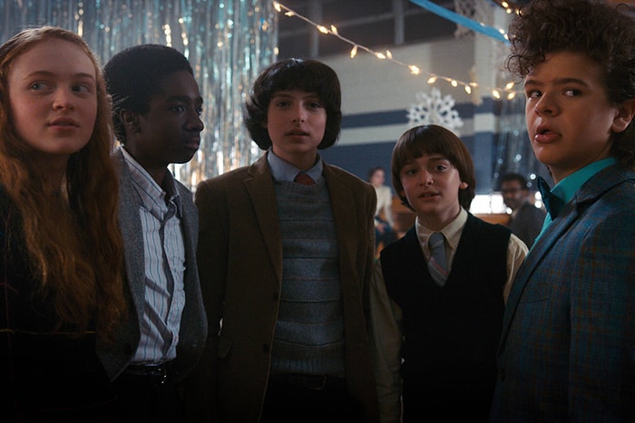 《Stranger Things》第三季竟以這支無厘頭的預告打頭陣?