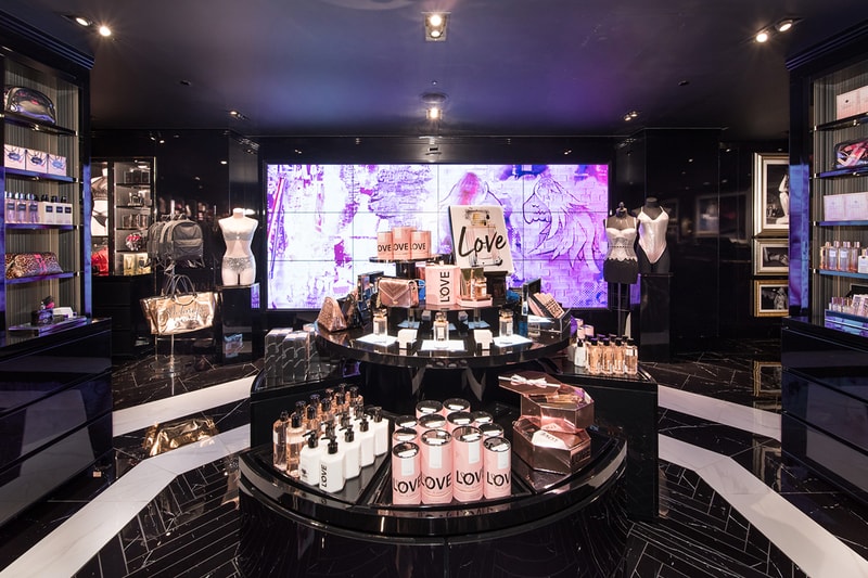 victorias-secret-hong kong causeway-bay-flagship-store_