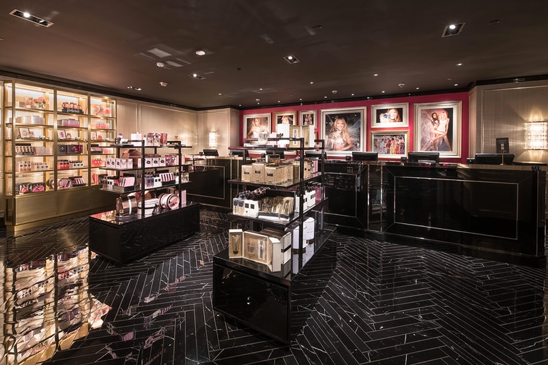 victorias-secret-hong kong causeway-bay-flagship-store_