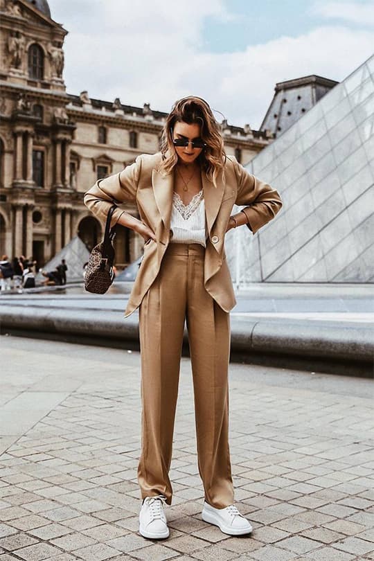white sneakers summer outfits idea instagram_