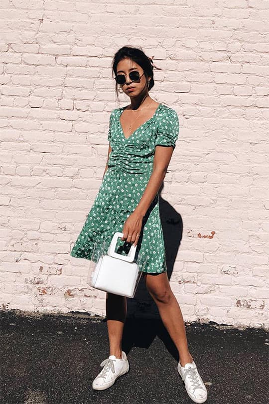 white sneakers summer outfits idea instagram_