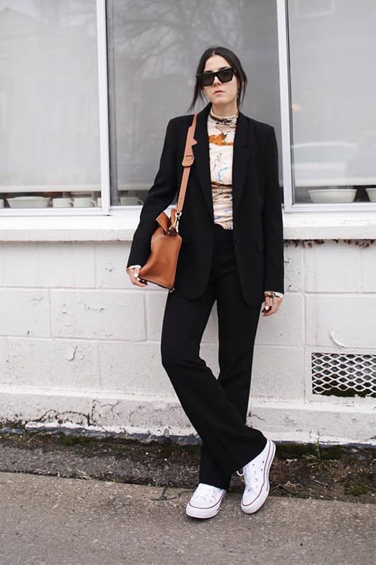 white sneakers summer outfits idea instagram_