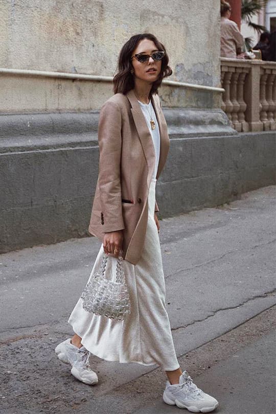 white sneakers summer outfits idea instagram_