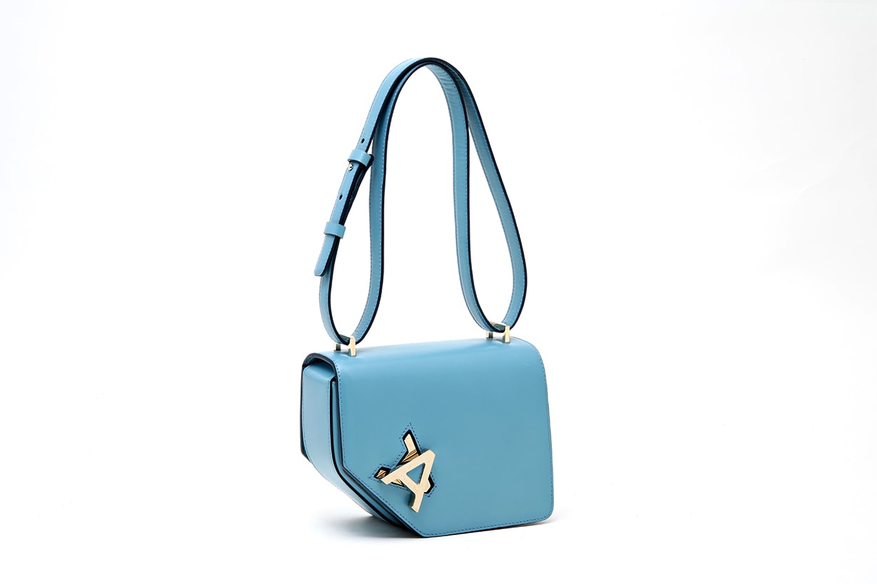 anteprima-alisea-minimalist-handbags