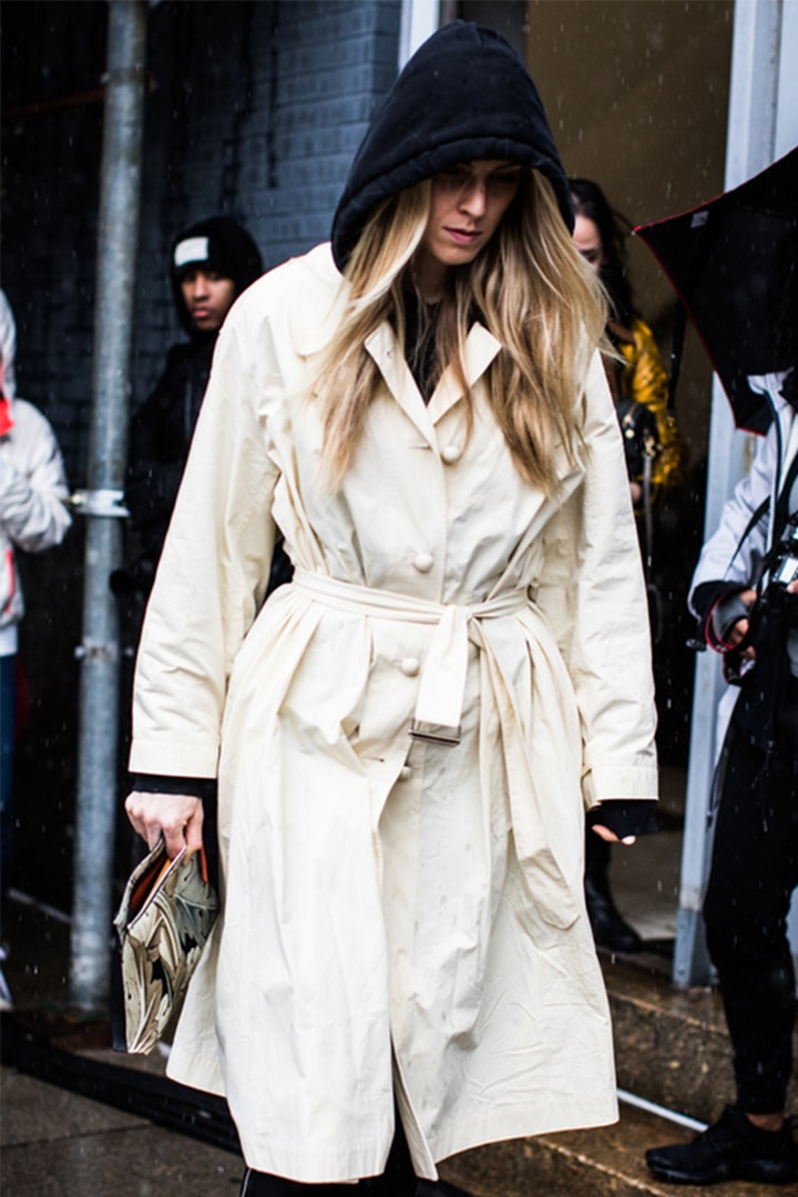 Rainy Day Outfit Street Style White Trench Coat