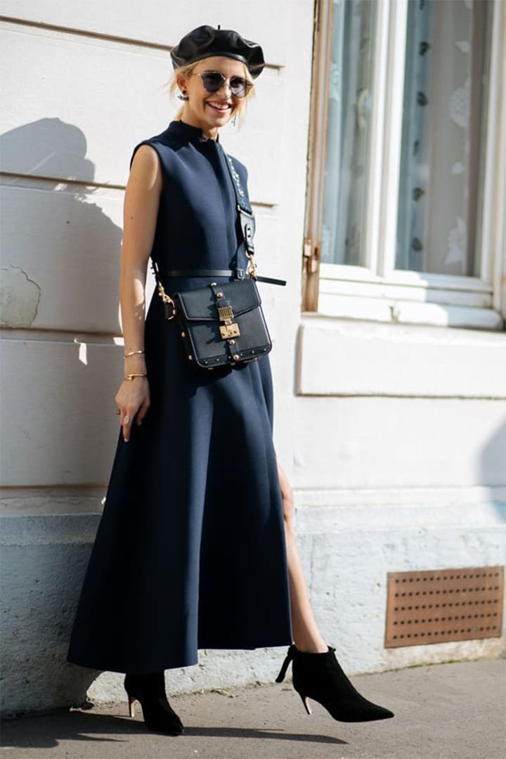 Beret Style All Black Parisian Street Style