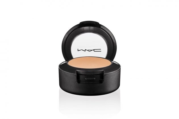 MAC Studio Finish SPF 35 Concealer.