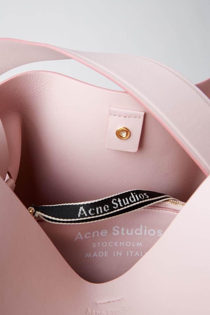 acne studios musubi bag