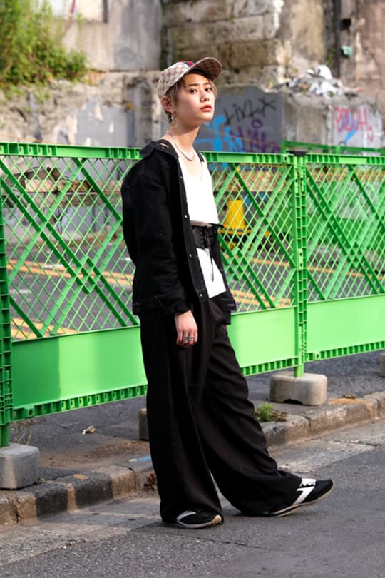 black outfit summer street style japan