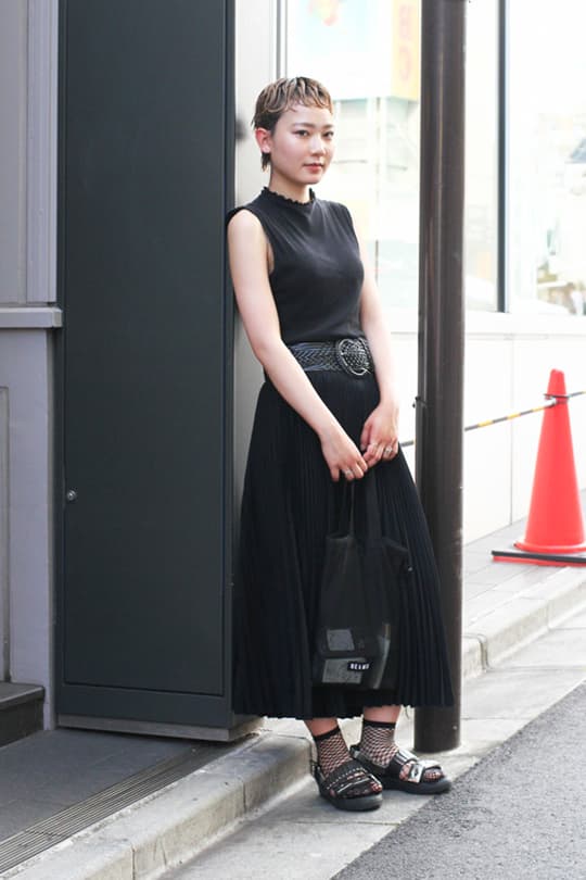 black outfit summer street style japan