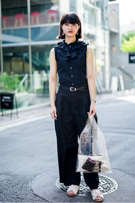 black outfit summer street style japan