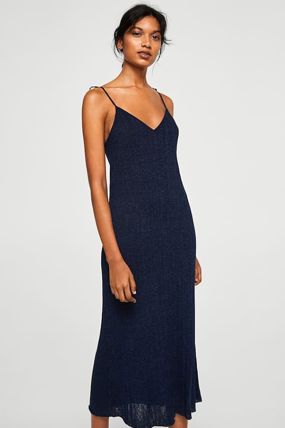 bridesmaid dresses timeless colour navy blue Mango