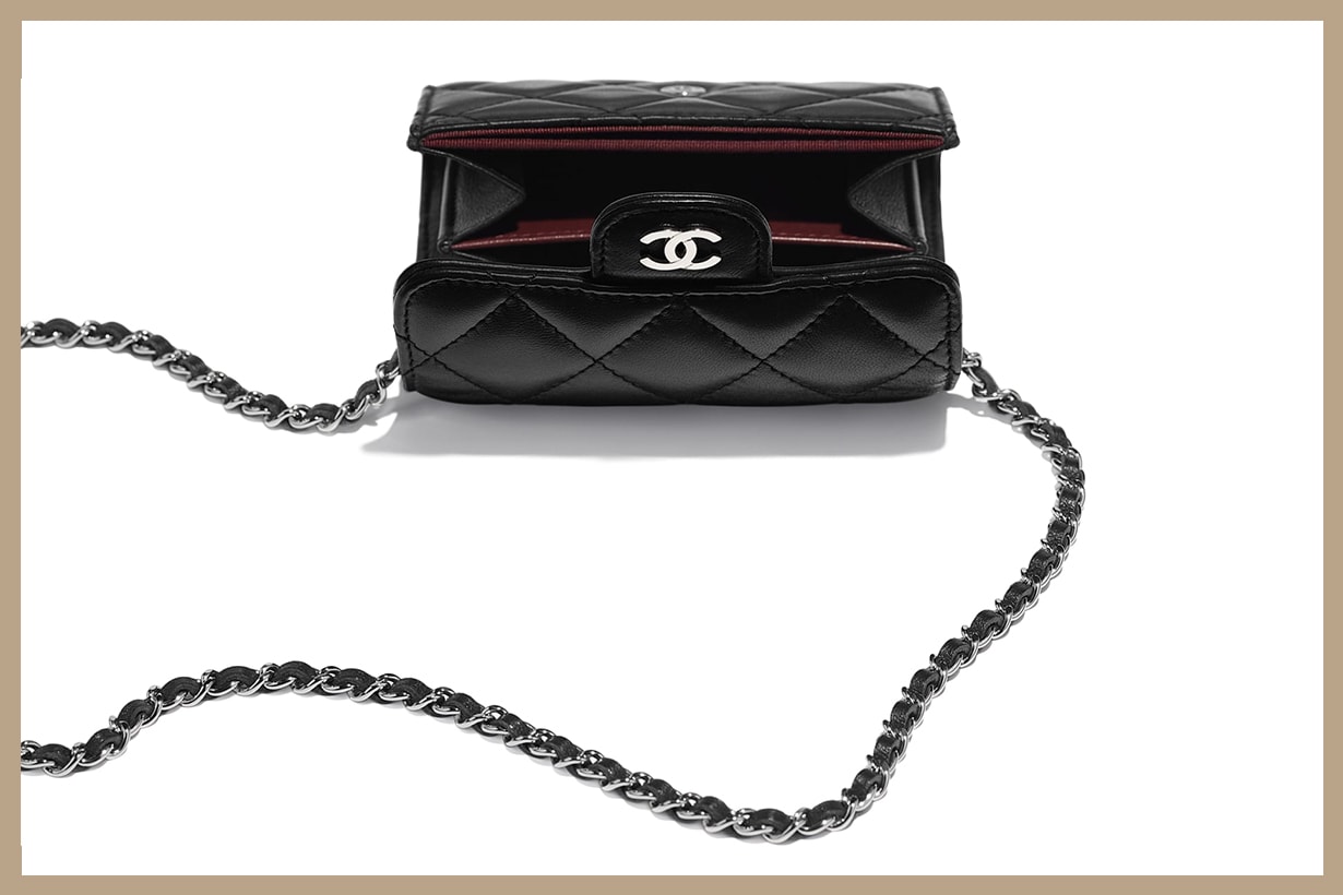 chanel-mini-bag-clutch-with-chain