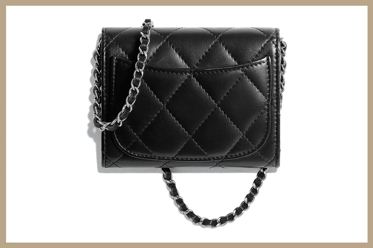 chanel-mini-bag-clutch-with-chain