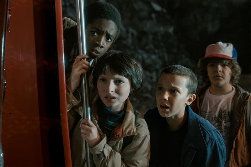 netflix stranger things 3 will feature plenty summer fun light