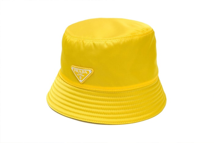 夏日之選：Prada 推出鮮黃色漁夫帽，誓成另一搶購潮！