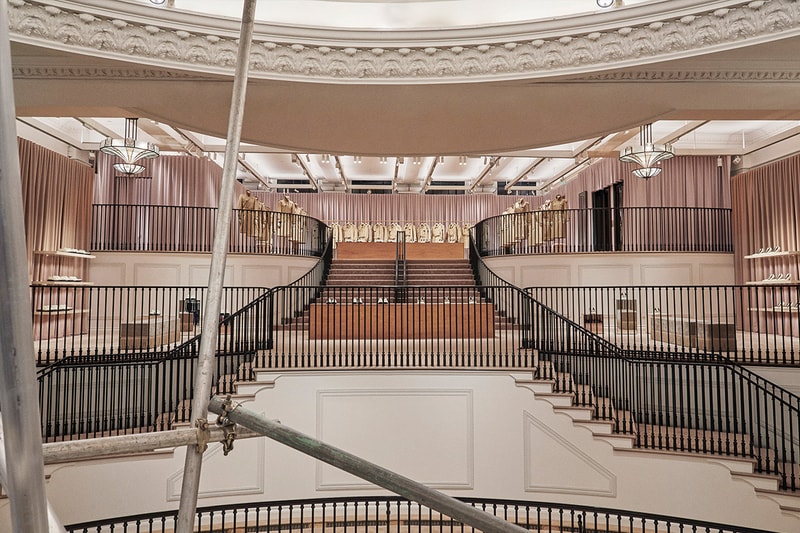 riccardo tisci burberry new interior design in London store