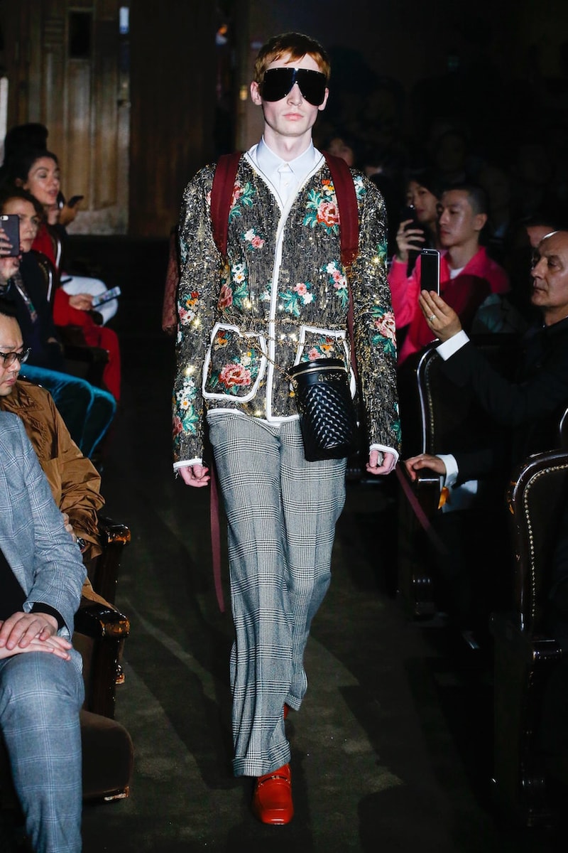 Gucci spring MFW ready to wear alessandro michele fashion show micky strawberry pig
