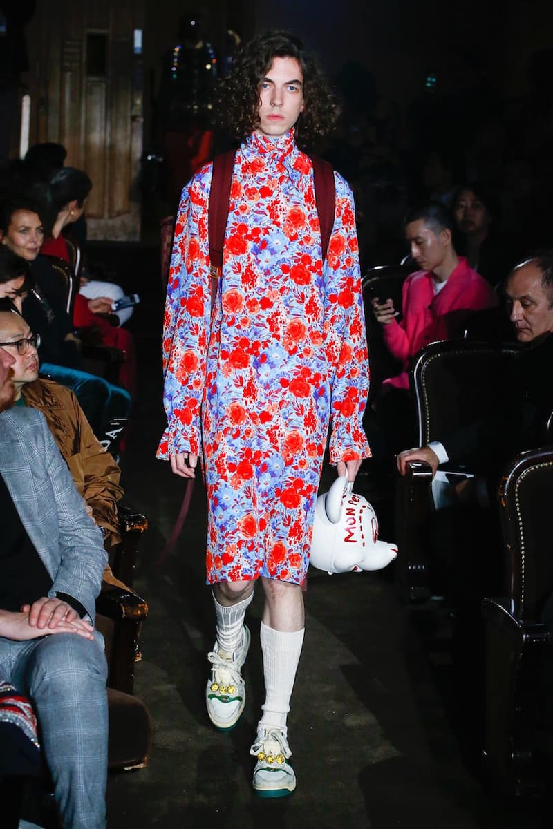 Gucci spring MFW ready to wear alessandro michele fashion show micky strawberry pig