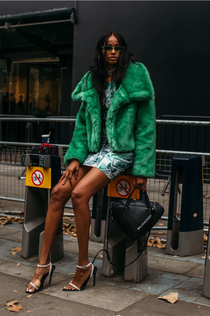London fashion Week 2018 fashionista street style makeup hairstyles hair accessories