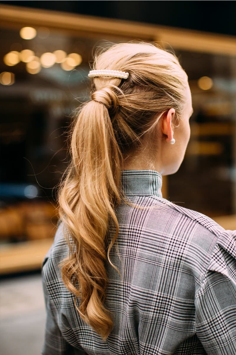 London fashion Week 2018 fashionista street style makeup hairstyles hair accessories