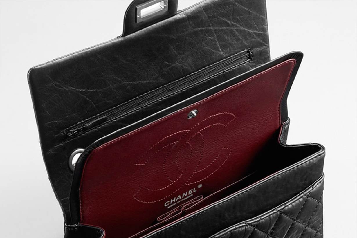 Chanel 2.55 Inside