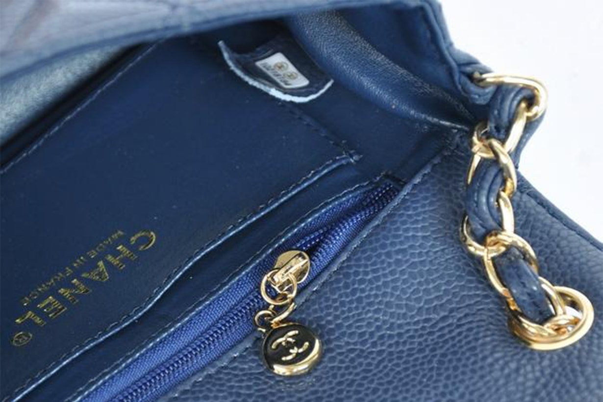 Chanel 2.55 Zip