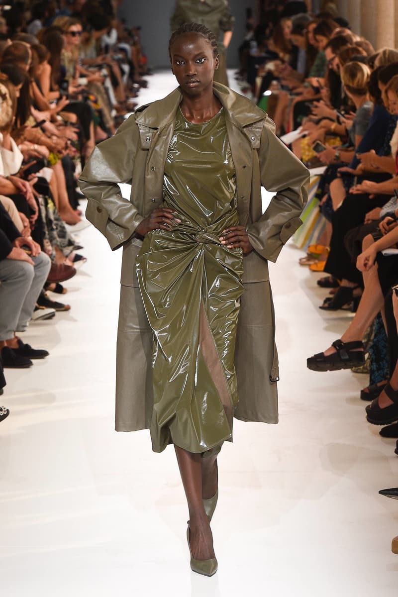 max mara milan fashion week mfw coats ian griffiths 2019 spring ready to wear