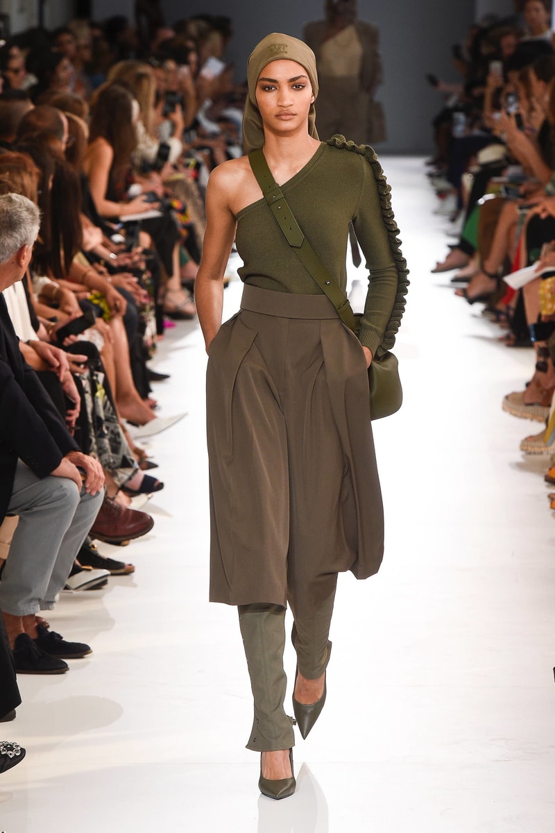 max mara milan fashion week mfw coats ian griffiths 2019 spring ready to wear