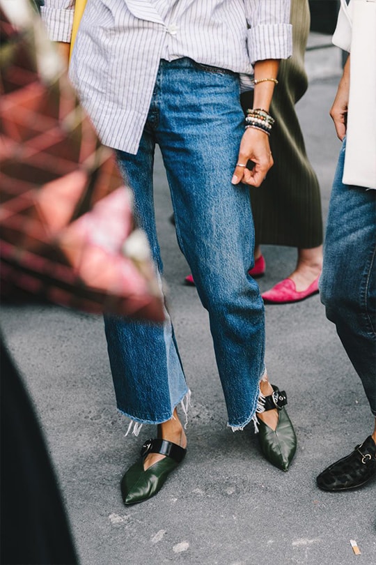 V-neck shoes street style fw2018