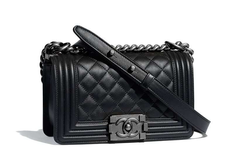 boy-chanel-handbags-fw-2018