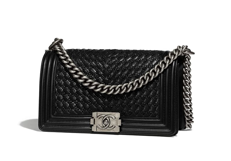 boy-chanel-handbags-fw-2018